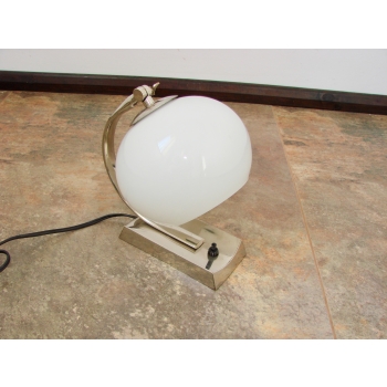 elegancka lampka retro